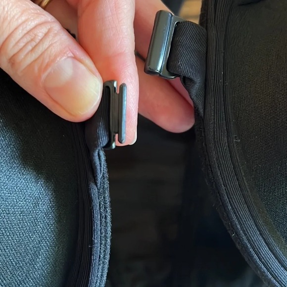 Coco Reef Pure Racerback Underwire Bikini Top - Serenity Stripe 36D - Picture 7 of 12